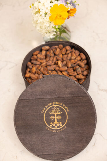 Esa-Weinreb-CHOCOLATE_25220_1054_ah