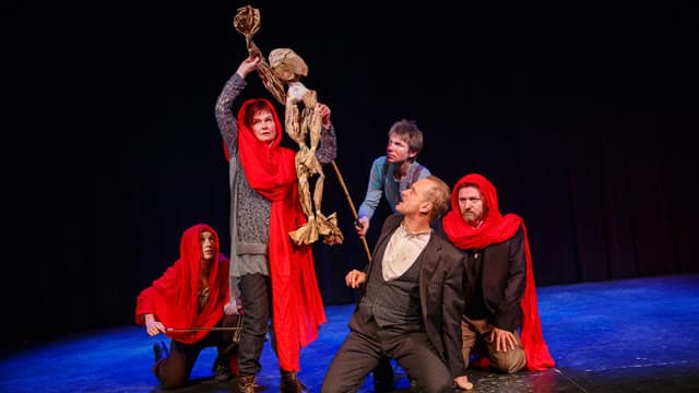 The witches scene from 'Macbeth'