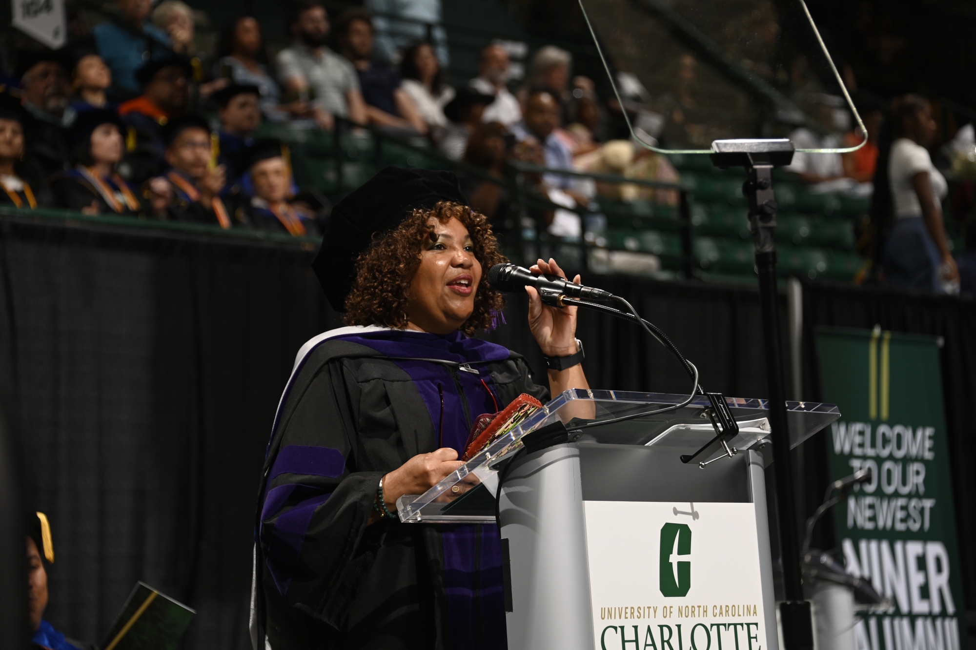 Frenchie Wilson Brown '91 welcomes graduates into the Alumni Association.