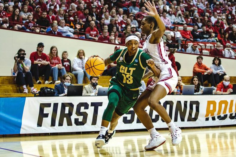Octavia Jett-Wilson at NCAA game