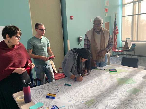 Faculty meeting with community members