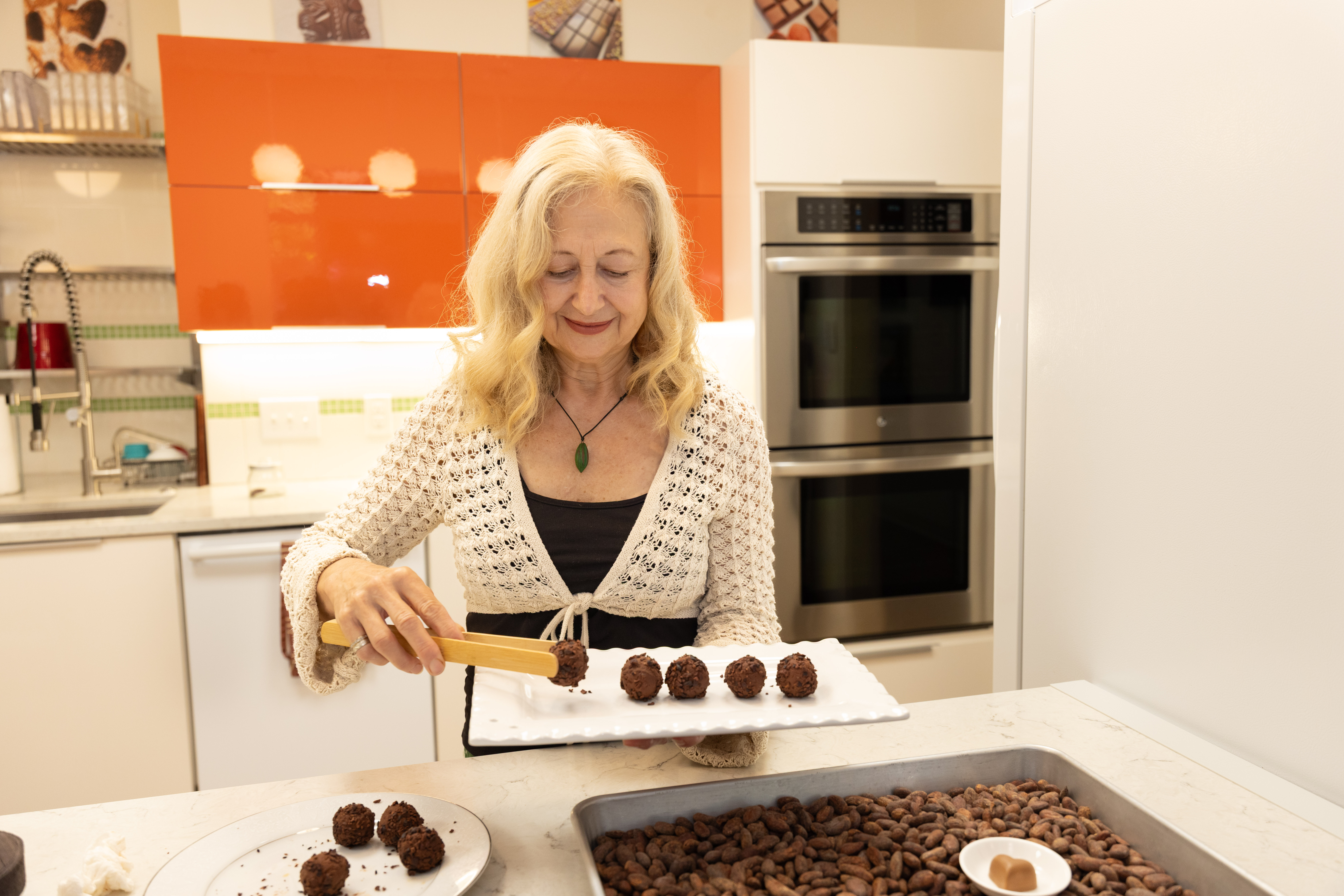 Esa-Weinreb-CHOCOLATE_25215_1211_ah Alumna Esa Weinreb ('83) preparing chocolate