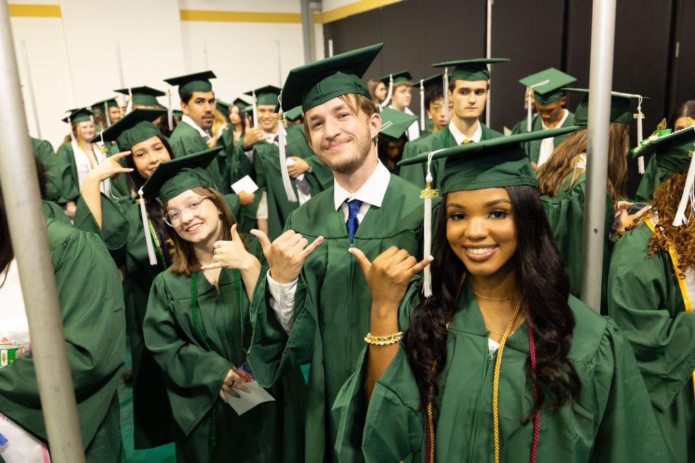 A group of graduates at Summer Commencement