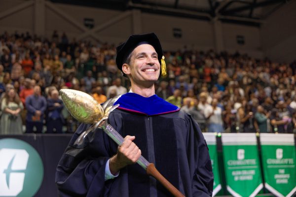 Associate Professor Luke Reinke