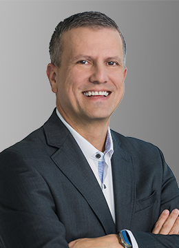 Harry Sideris headshot