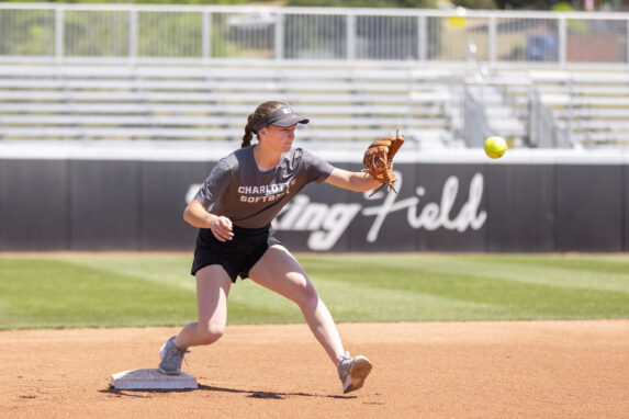 Hoffler_Softball_240418_6889_rh