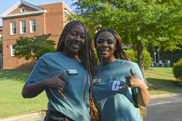 Two Niner students