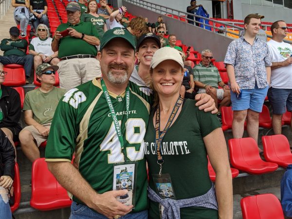Paul and Terrie repping UNC Charlotte at the 2019 Makers Wanted Bahamas Bowl.