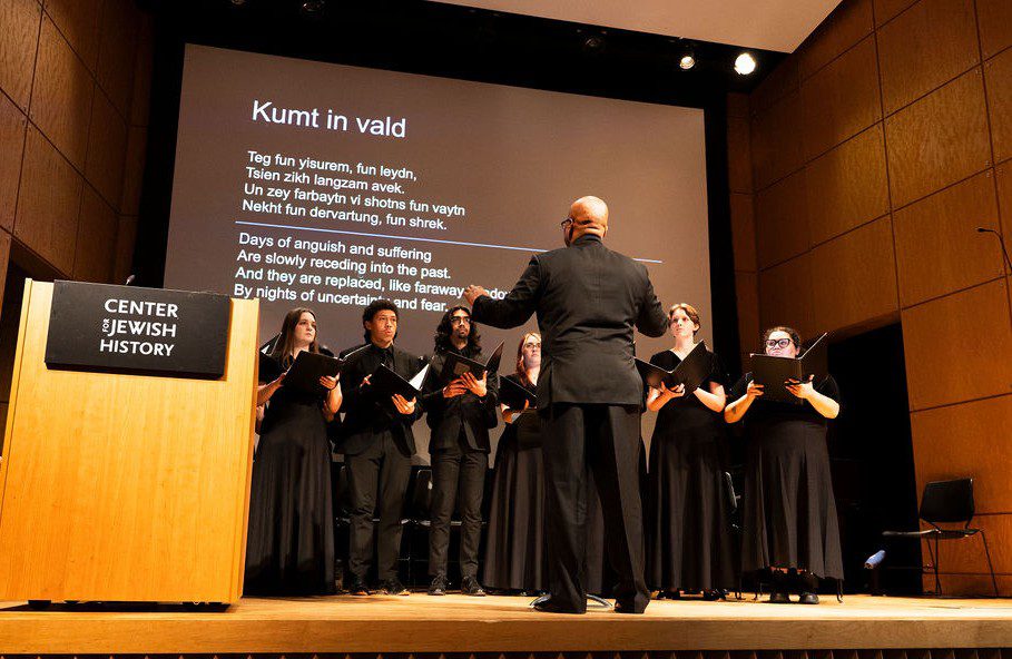 Students performing at the UNC Charlotte Jewish Center Performance