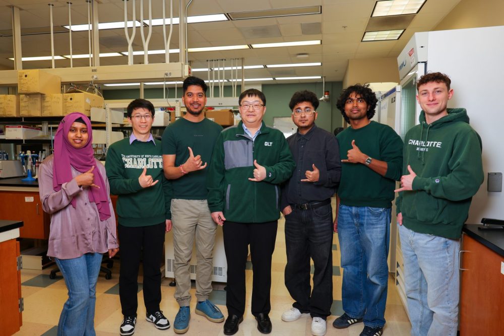 Members of the Klein College of Science Ren Lab